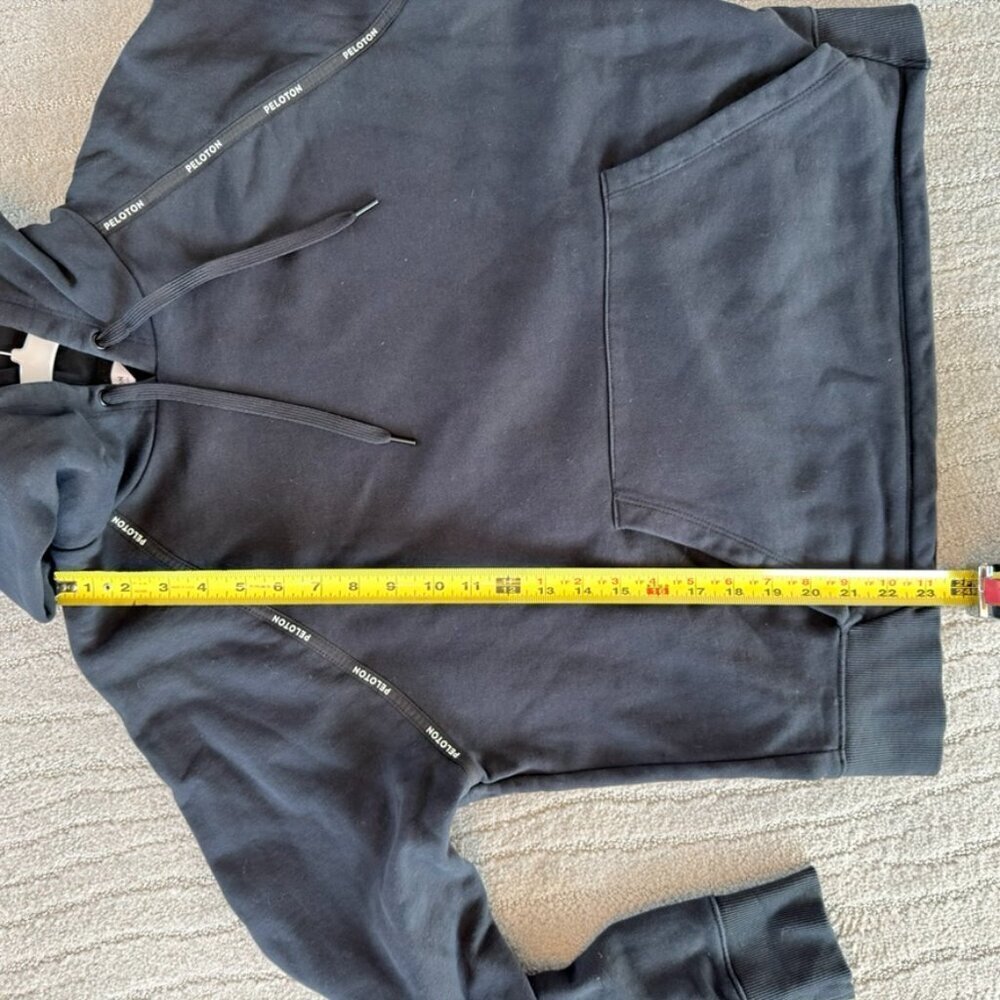 🖤 Peloton Black Pullover Hoodie – Size M 🖤 - Picture 7 of 7